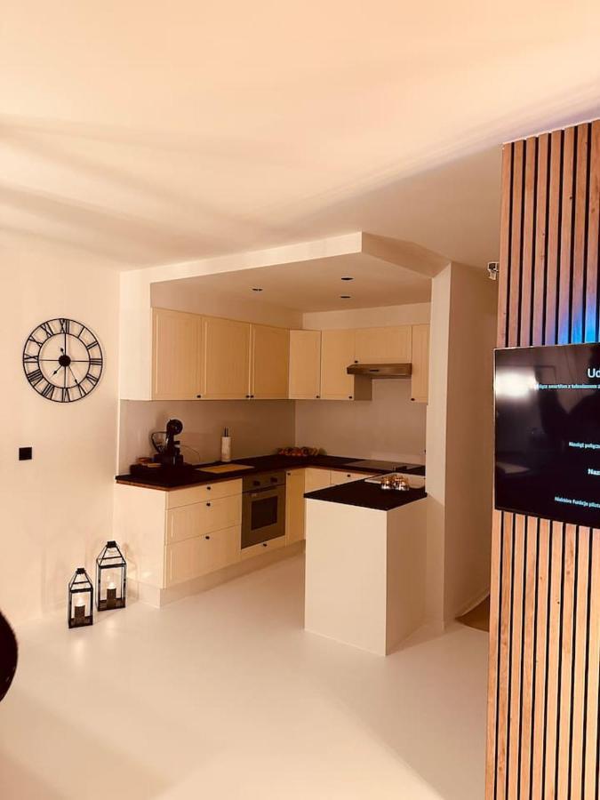Antwerp West Side, Terrace Apartment Zwijndrecht Ngoại thất bức ảnh